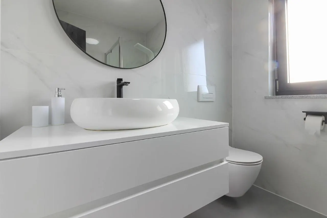 Modern Villa Maeni With Private Pool In Pula 0*,
