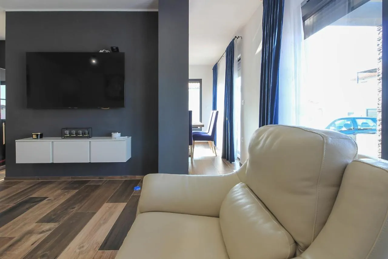 Modern Villa Maeni With Private Pool In Pula 0*,  Croatia